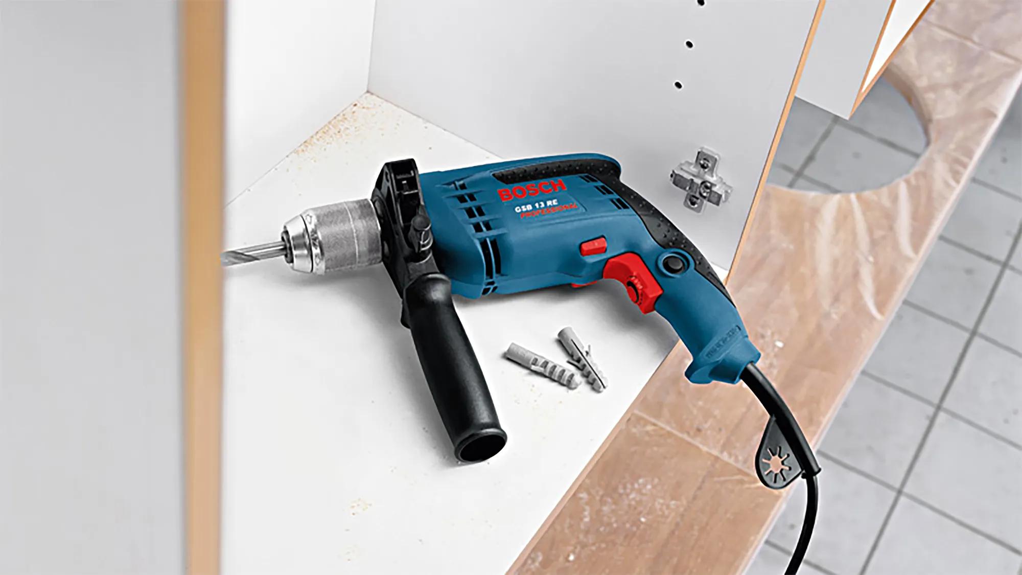 schlagbohrmaschine-bosch-b-0-601-217-100-04