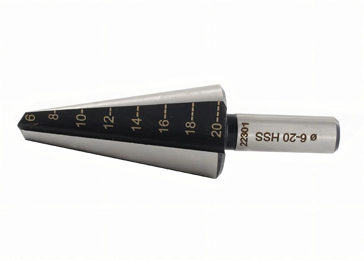 blechschaelbohrer-famag-fa-369000200-01