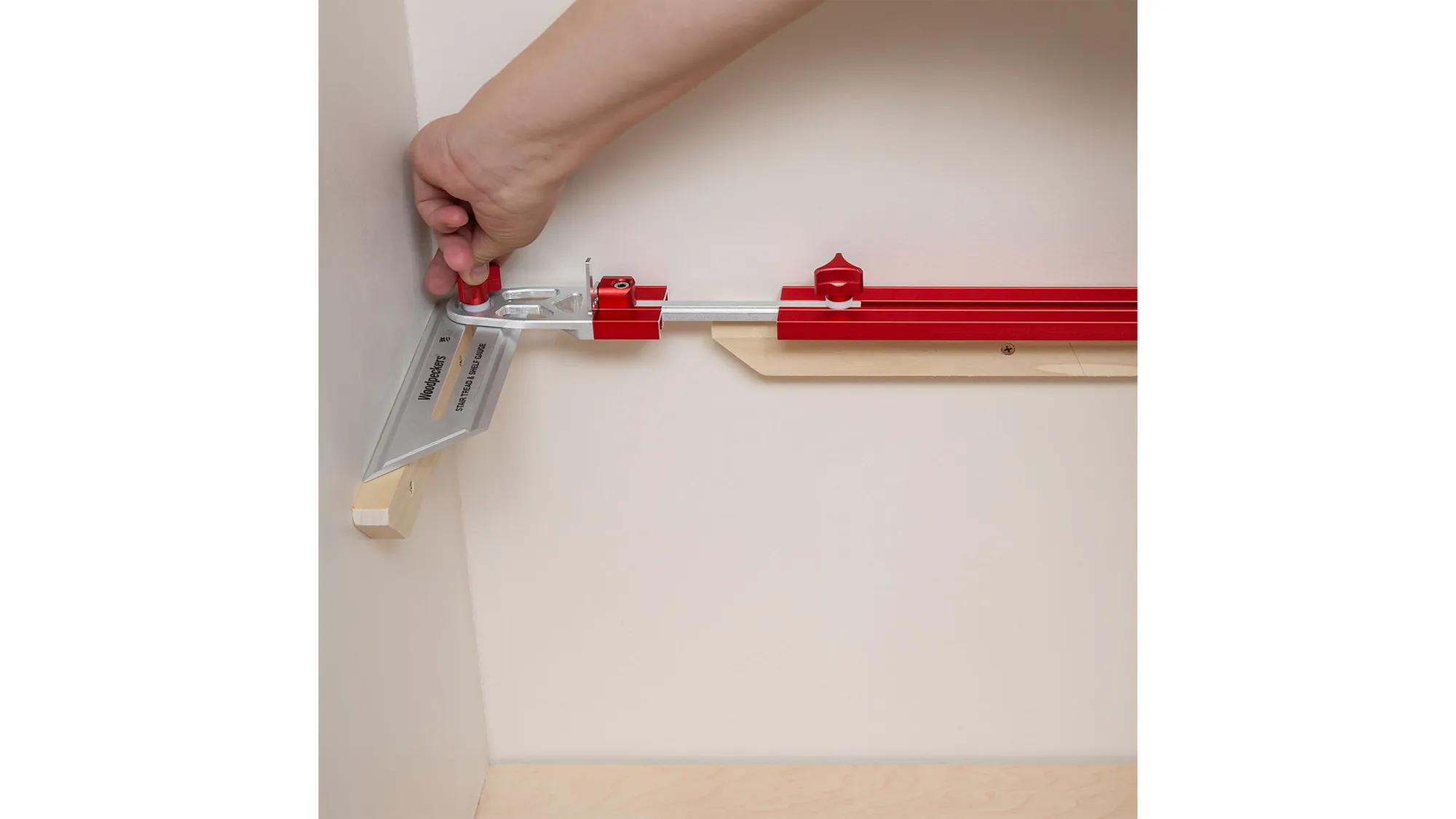 doppelschmiege-stair-tread-shelf-gauge-woodpeckers-w-stsg-sys-24-03