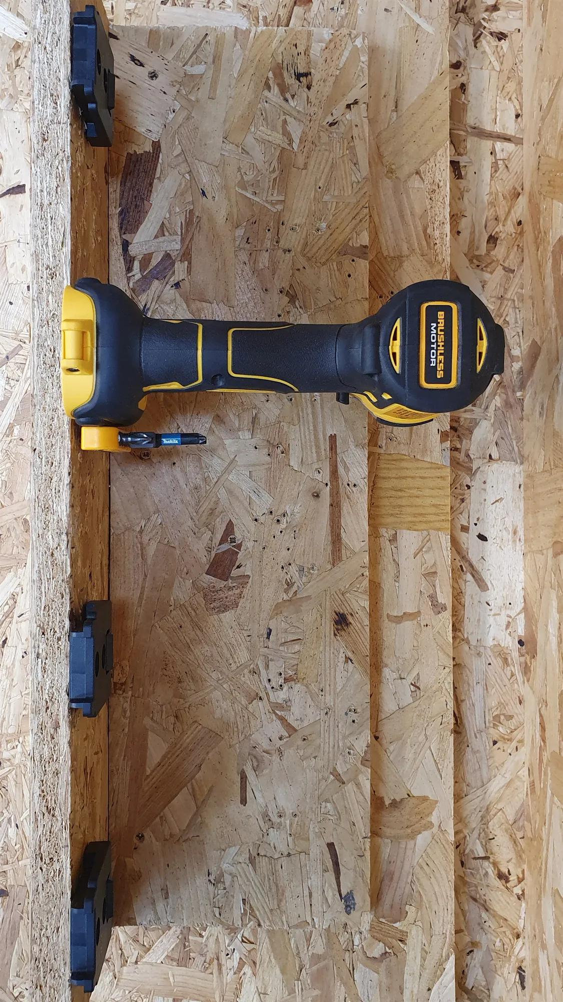 maschinenhalterung-stealthmounts-stm-tm-dw18-blk-4-03