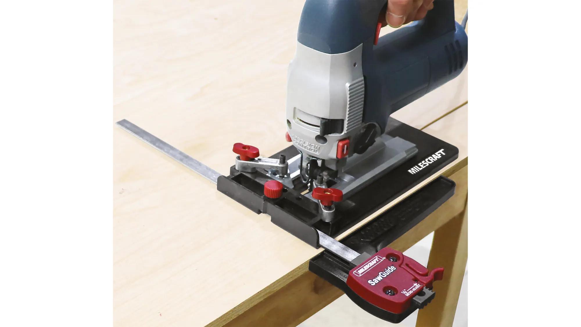 saegefuehrung-stichsaege-milescraft-m-1403-02