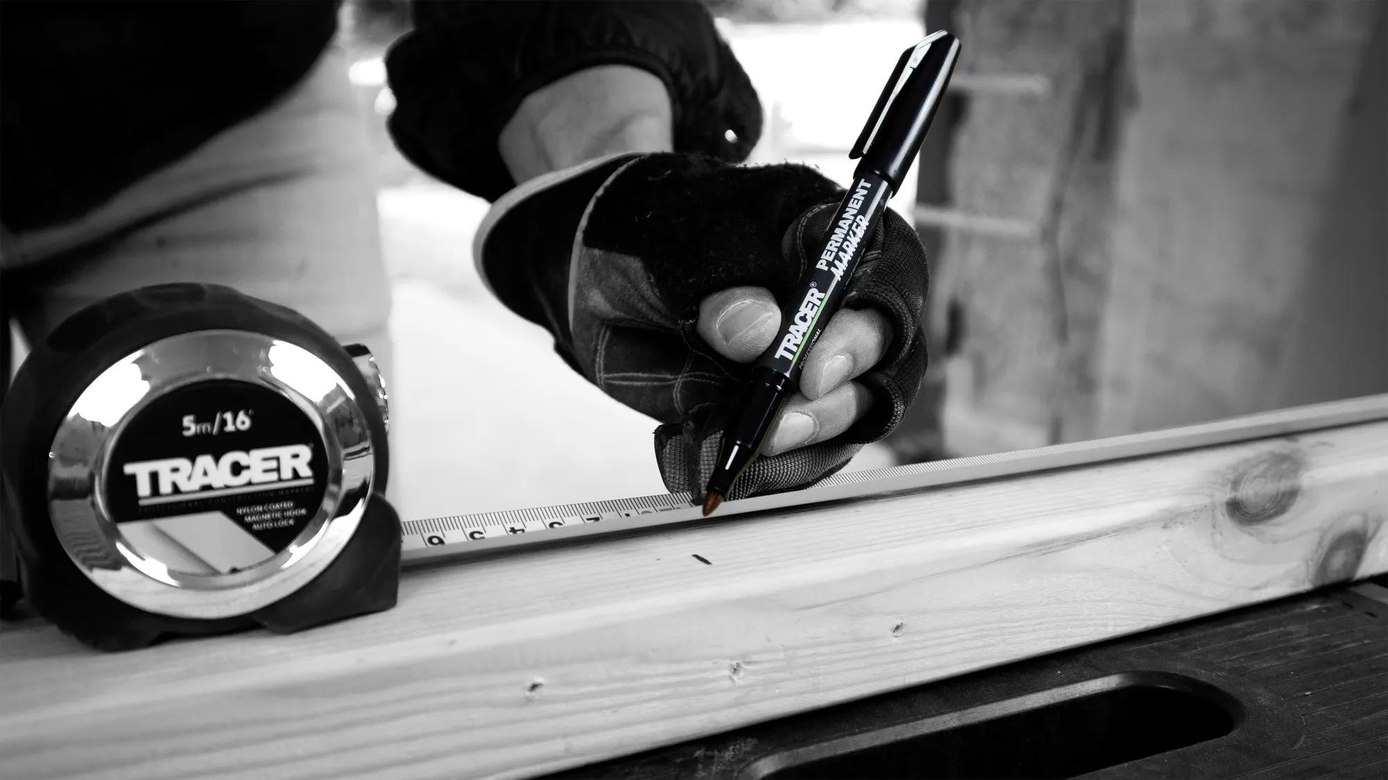 permanent-marker-schwarz-tracer-tr-apm1-03