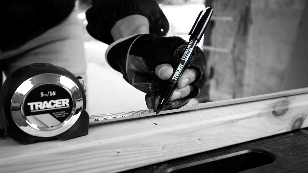 permanent-marker-schwarz-tracer-tr-apm1-03