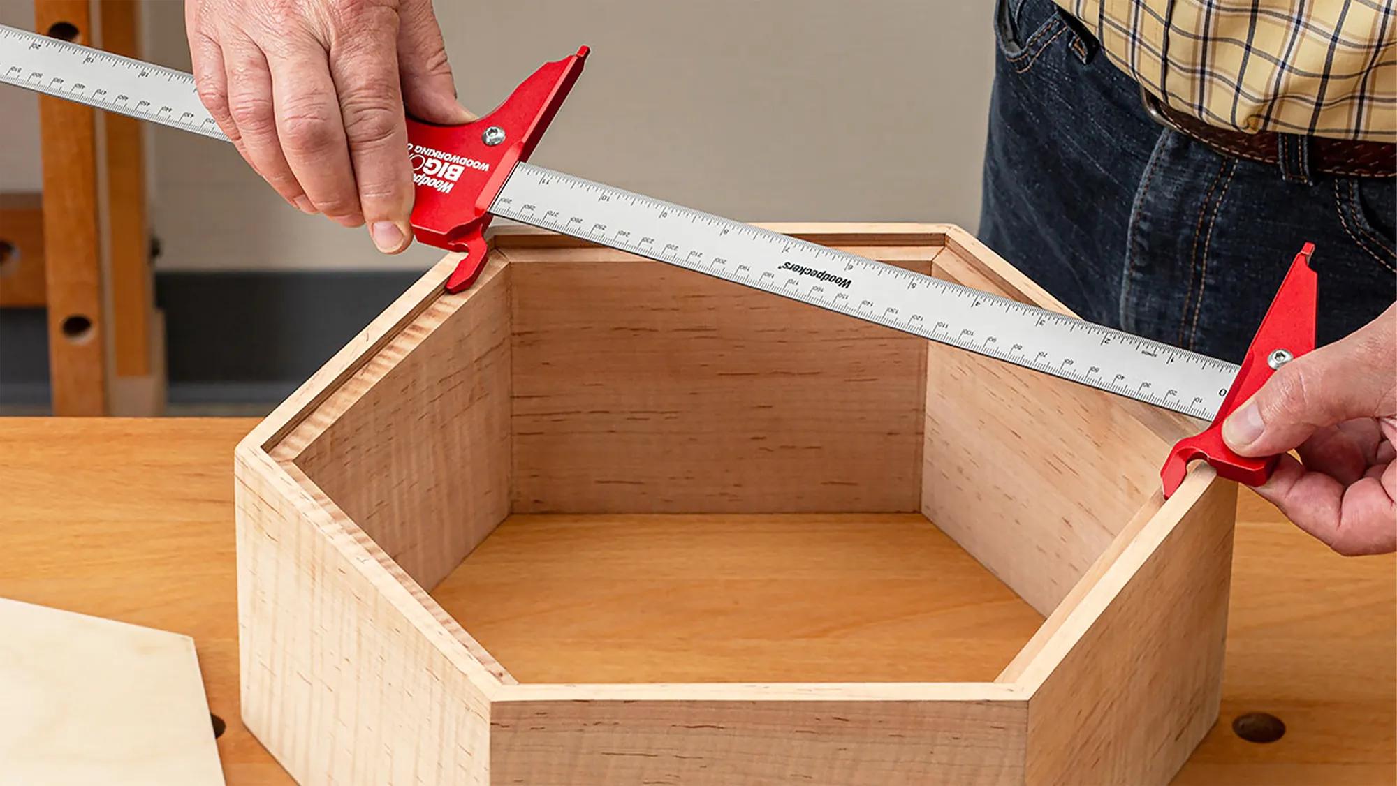 bigcal-woodpeckers-w-bc-12300-dlx-05